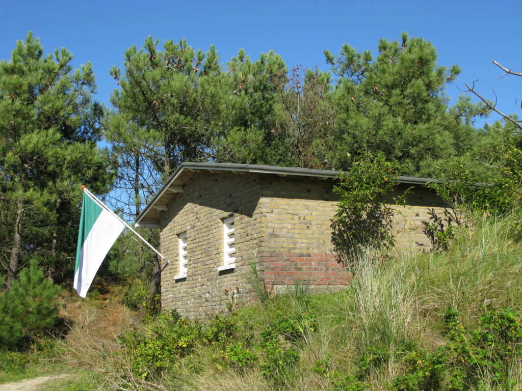 Rondleiding kaasbunker en zwammenbunker in Vlieland