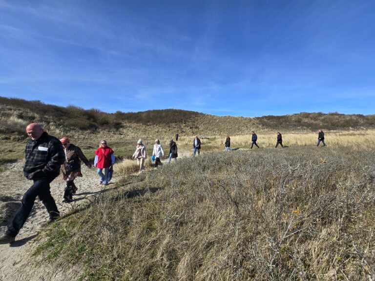 10.000 Stappen Mindful – Begeleide wandeling op Vlieland — Natuur op Vlieland